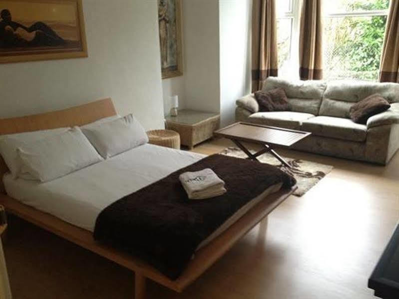 Hendham House Hotel Manchester Buitenkant foto